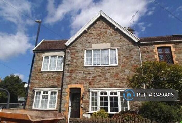 6 Bedroom Semi-Detached House To Rent In River View, Bristol, BS16