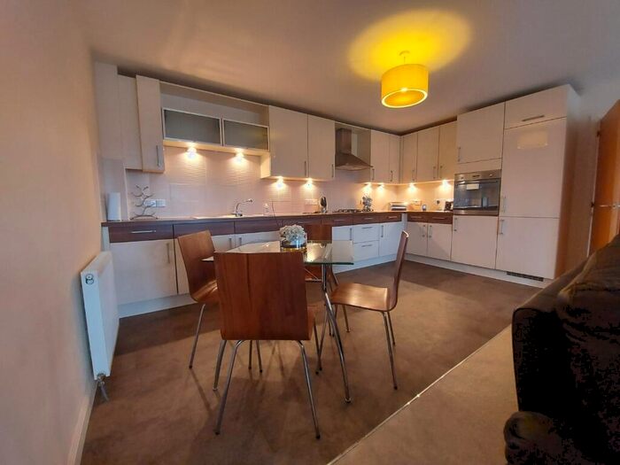 2 Bedroom Flat To Rent In Midstocket View, Aberdeen, AB15