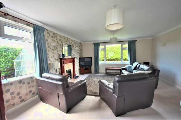 5 Bedroom Detached House For Sale In St. Marks Road, Penarth, Vale Of Glamorgan, CF64