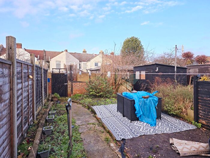 2 Bedroom Terraced House For Sale In Clifton Street, Gosport, Hampshire, PO12