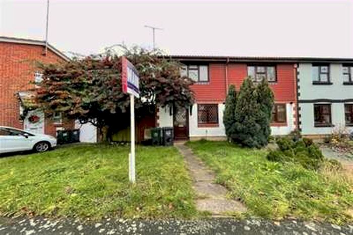 2 Bedroom House To Rent In Smugglers Walk, Greenhithe, DA9