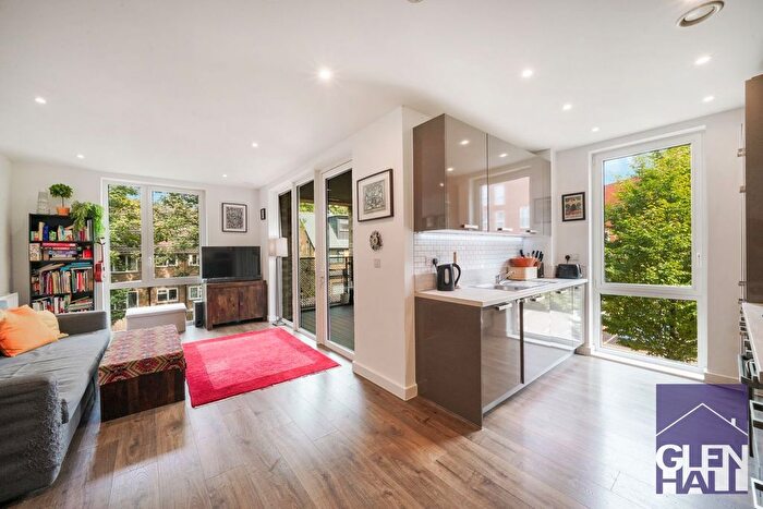 2 Bedroom Flat For Sale In Brannigan Way, Edgware, HA8