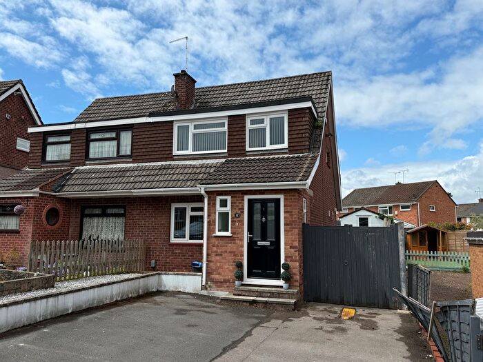 3 Bedroom Semi Detached House To Rent In Foxcombe Road, Whitchurch, Bristol, BS14