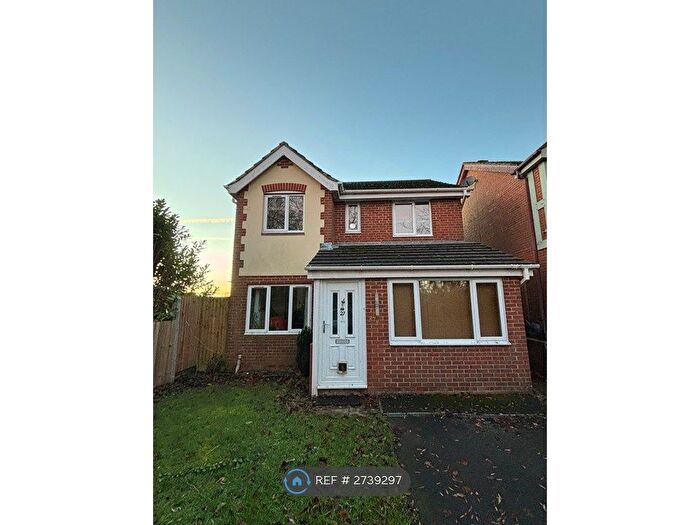 3 Bedroom Detached House To Rent In Augustus Way, Lydney, GL15