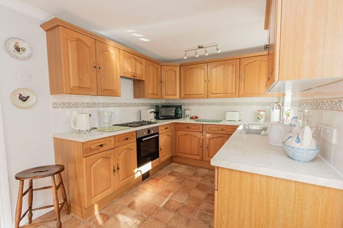 3 Bedroom Detached House For Sale In Conghurst Lane, Hawkhurst, Cranbrook, TN18