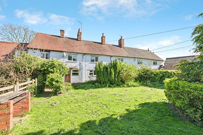 3 Bedroom Character Property For Sale In Drayton Lane, Drayton Bassett, Tamworth, B78