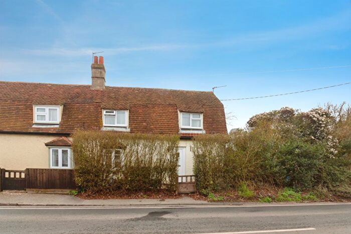 3 Bedroom Detached House For Sale In Panfield Lane, Braintree, CM7