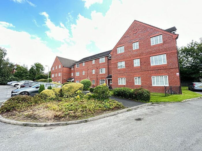 2 Bedroom Flat To Rent In Lloyd Road, Manchester, M19