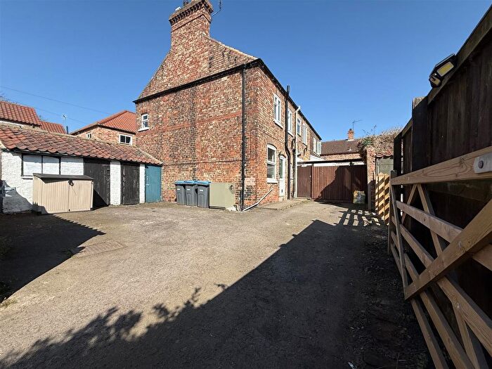 2 Bedroom End Of Terrace House For Sale In Dunroyal, Helperby, York, YO61