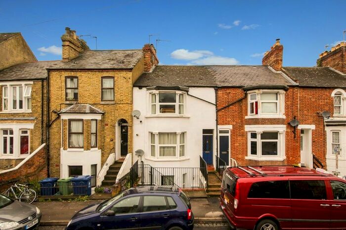 2 Bedroom Apartment To Rent In Bullingdon Road, East Oxford, OX4
