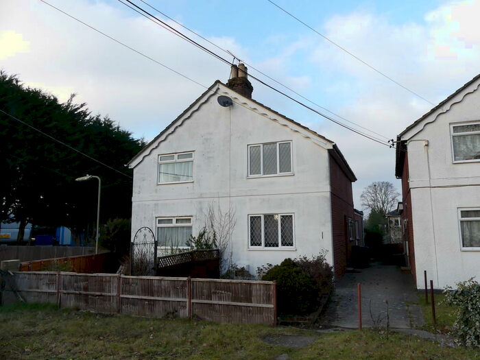 2 Bedroom Semi-Detached House To Rent In Bournemouth Road, Chandlers Ford, SO53