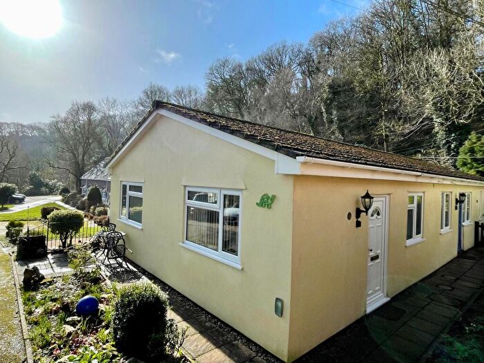 1 Bedroom Bungalow For Sale In Fernhill Heights, Charmouth, Bridport, Dorset, DT6