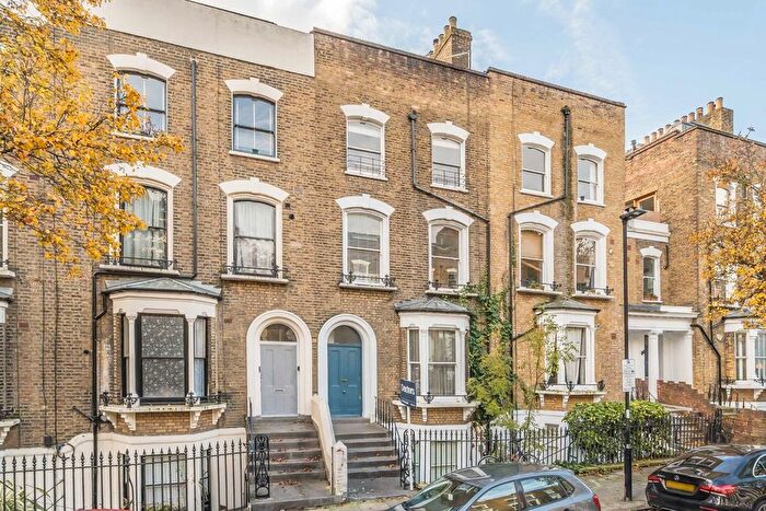 2 Bedroom Flat To Rent In Beresford Road, Highbury, N5