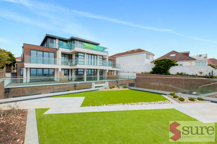 2 Bedroom Apartment To Rent In Marine Drive, Rottingdean, BN2