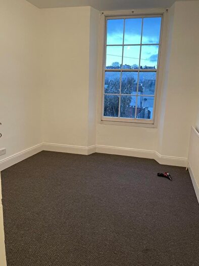 2 Bedroom Flat To Rent In Ashley Road, Bristol, BS6