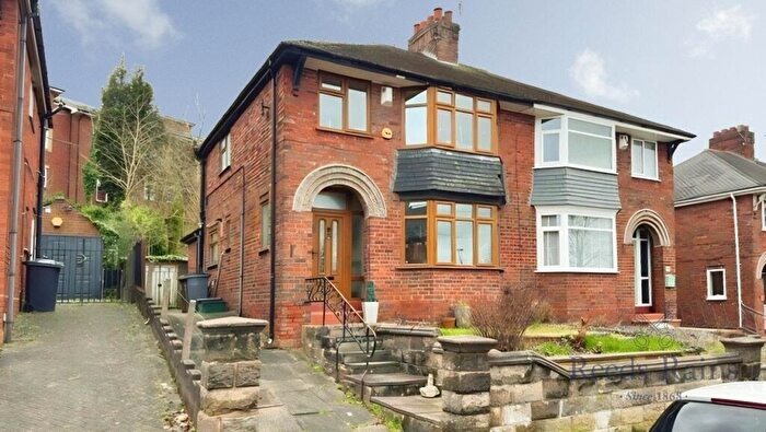 3 Bedroom Semi Detached House For Sale In Richmond Street, Stoke-on-Trent, Staffordshire, ST4