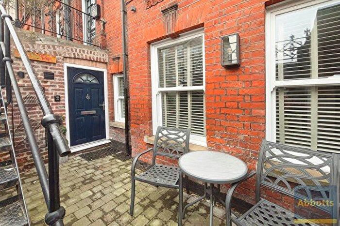 2 Bedroom Flat To Rent In Cadogan Road, Cromer, NR27