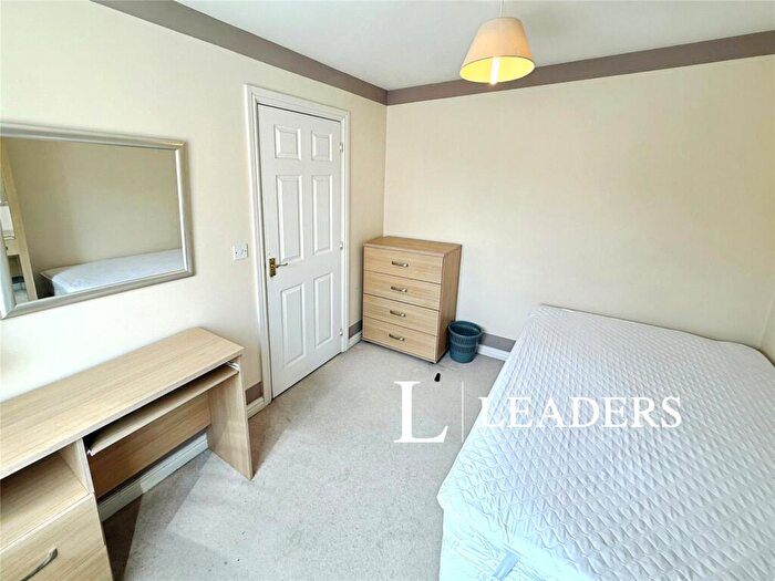 5 Bedroom House To Rent In Godwin Way, Stoke-on-Trent, Staffordshire, ST4