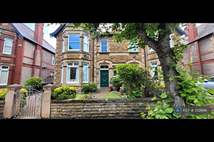 3 Bedroom Flat To Rent In Mostyn Avenue, West Kirby, CH48