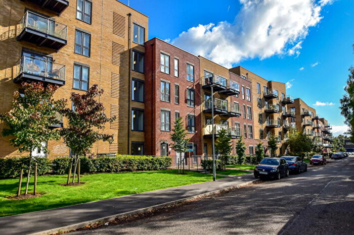 1 Bedroom Apartment For Sale In Hemel Hempstead, Hertfordshire, HP3