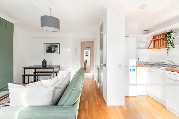 1 Bedroom Flat To Rent In Haverstock Hill, Chalk Farm, NW3