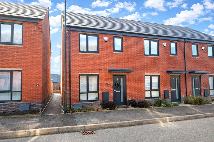 2 Bedroom End Terrace House For Sale In Derwentside Drive, Belper, Derbyshire, DE56