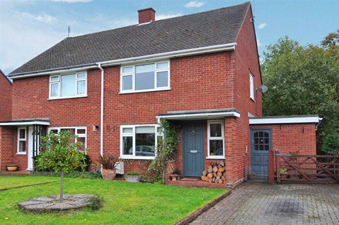 2 Bedroom House To Rent In Trooper Road, Aldbury, Tring, HP23