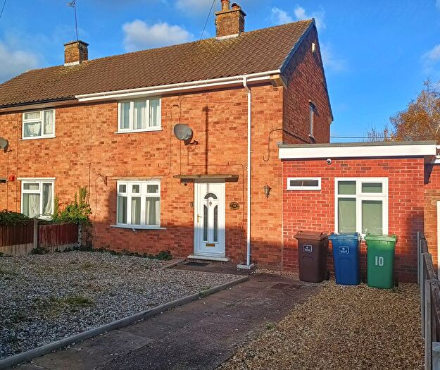 2 Bedroom Property To Rent In Steadman Crescent, Stafford, ST17