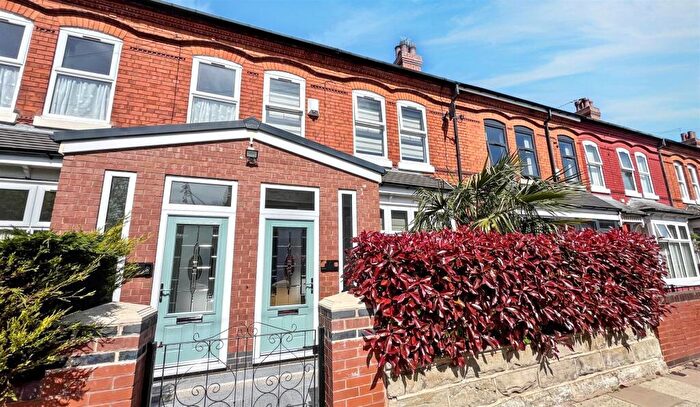 3 Bedroom Terraced House For Sale In Willows Crescent, Balsall Heath, B12