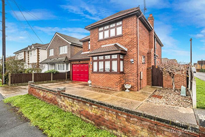 4 Bedroom Detached House For Sale In Golden Cross Road, Rochford, SS4