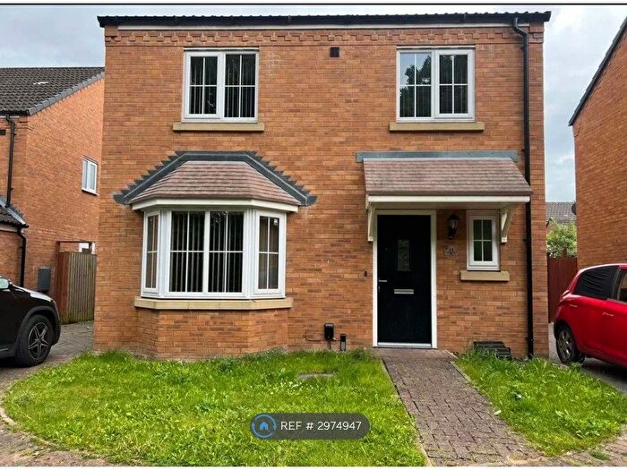 4 Bedroom Detached House To Rent In Lowbrook Way, Birmingham, B37