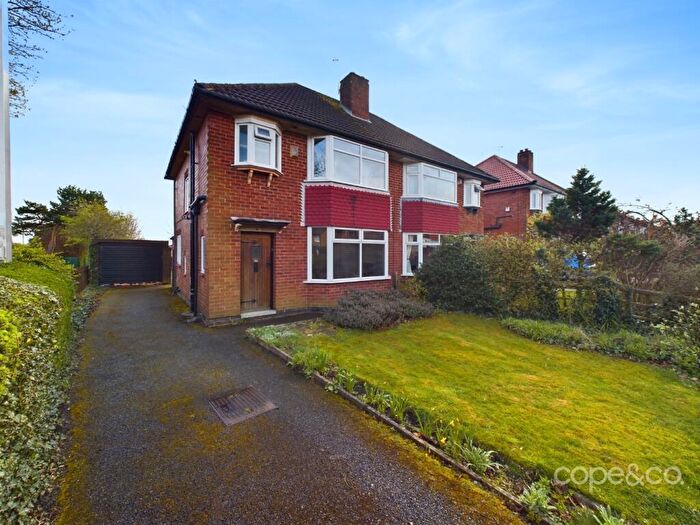 3 Bedroom Semi-Detached House To Rent In Radbourne Street, Derby, Derbyshire, DE22