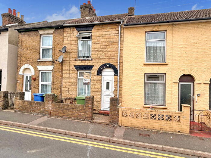 2 Bedroom Terraced House For Sale In William Street, Sittingbourne, ME10