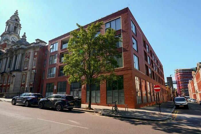 2 Bedroom Apartment For Sale In Polytechnic Street, London, SE18