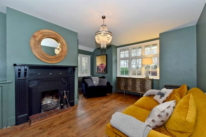 3 Bedroom Semi-Detached House To Rent In Lodge Farm Cottage, Beckley, Oxford, OX3