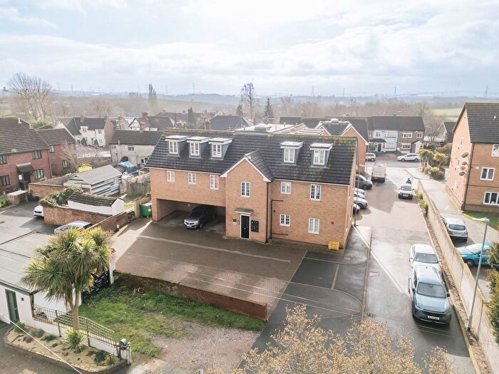 1 Bedroom Flat For Sale In High Street, Aveley, South Ockendon, RM15