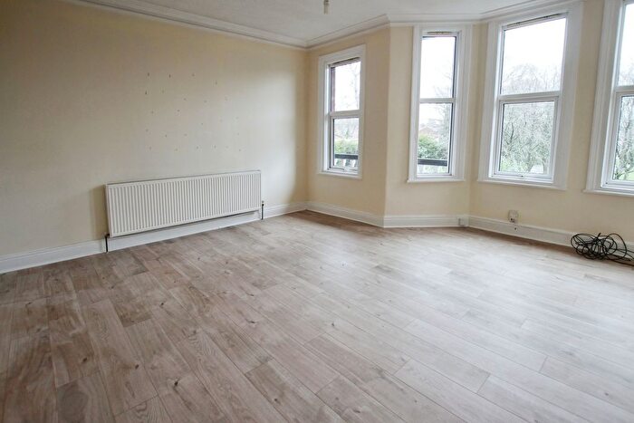 1 Bedroom Flat To Rent In Windle Vale, Dentons Green, St Helens, WA10