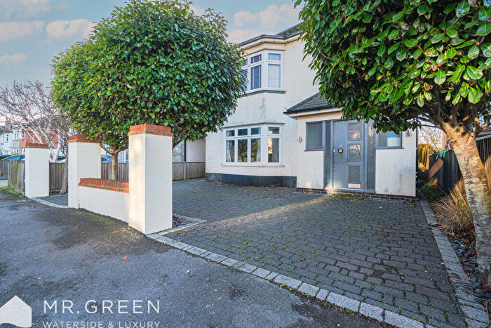 4 Bedroom Detached House For Sale In Newstead Road, Southbourne, Bournemouth, BH6