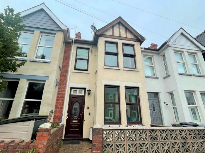 1 Bedroom Flat To Rent In Hartopp Road, Exmouth, EX8