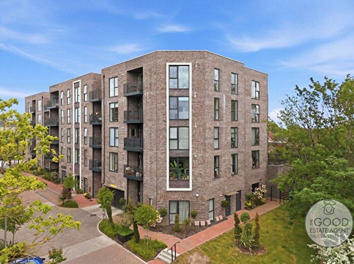 1 Bedroom Apartment For Sale In Academy Way, Loughton, IG10