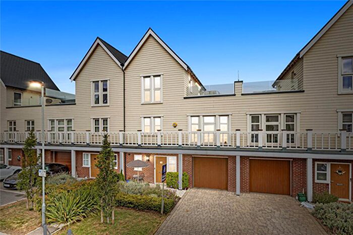 3 Bedroom Terraced House For Sale In John Eve Avenue, Springfield, Chelmsford, Essex, CM1