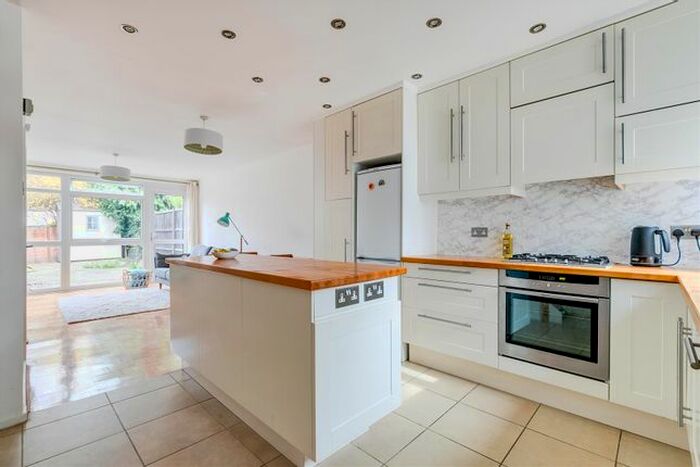 2 Bedroom Terraced House To Rent In Reckitt Road, London, W4