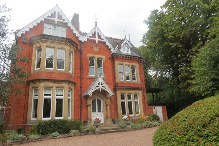 2 Bedroom Block Of Apartments To Rent In West Hill, Hessle, HU13