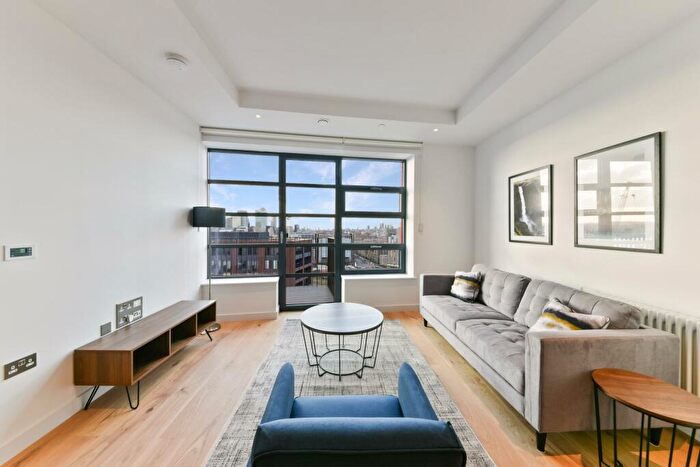 1 Bedroom Apartment To Rent In Defoe House, London City Island, London, E14