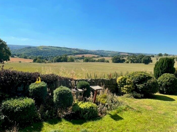 Terraced House To Rent In Wortley Village, Wortley, Sheffield, South Yorkshire, S35