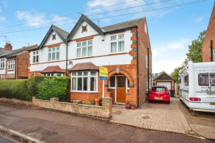 3 Bedroom Semi-Detached House For Sale In Seymour Road, West Bridgford, Nottinghamshire, NG2