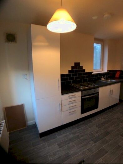 1 Bedroom Flat To Rent In Flat 6, St Vincents Road, Town Centre DN1