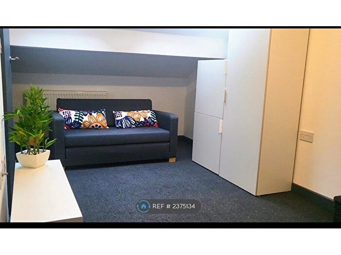 Studio To Rent In Comberton Rd, Kidderminster, DY10