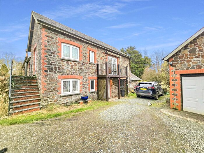 3 Bedroom Semi-Detached House For Sale In Pyworthy, Holsworthy, EX22