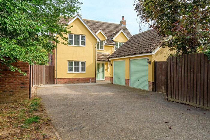 4 Bedroom Detached House For Sale In Spring Close, Gislingham, IP23